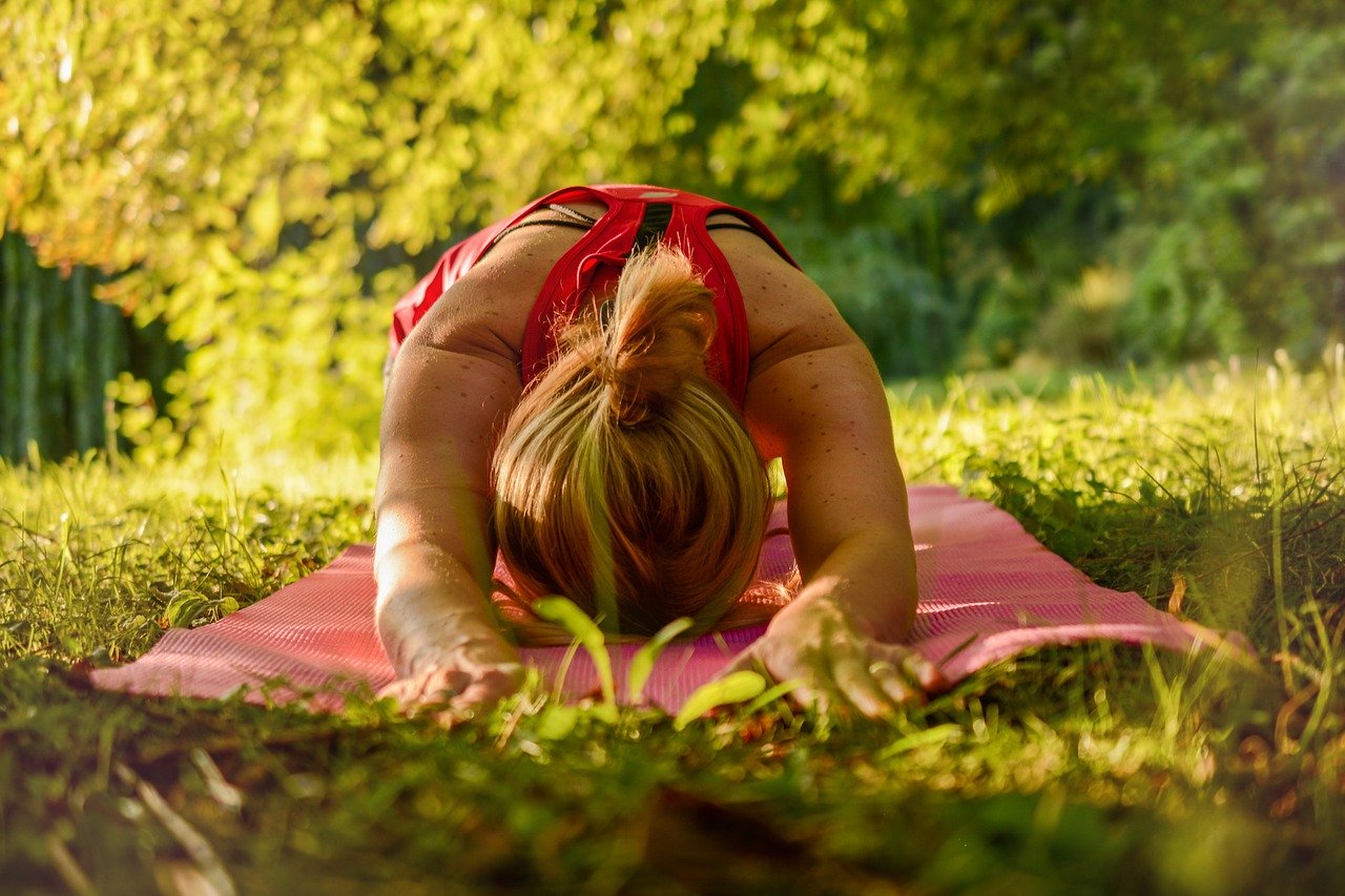 Ateliers de Hatha Yoga en plein air les mercredis à Poitiers l’été